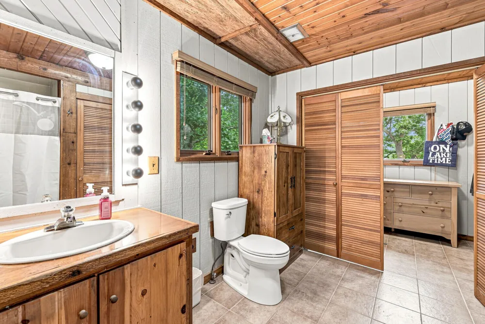 11008 Corey Lake Road Fabius Township, MI 49093