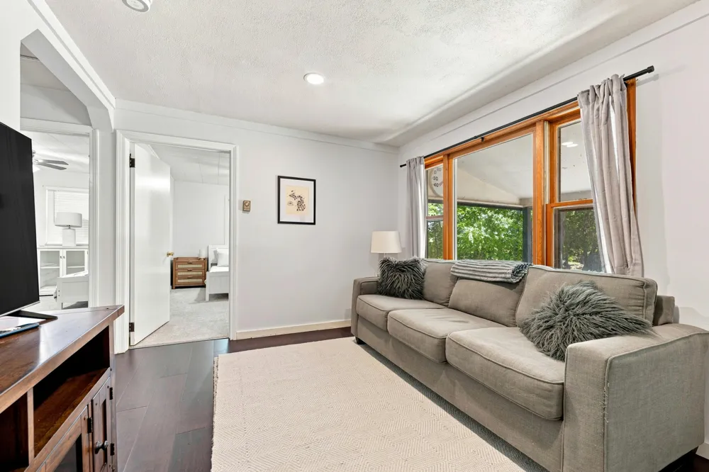 10790 Stoney Point Drive Prairieville Township, MI 49046