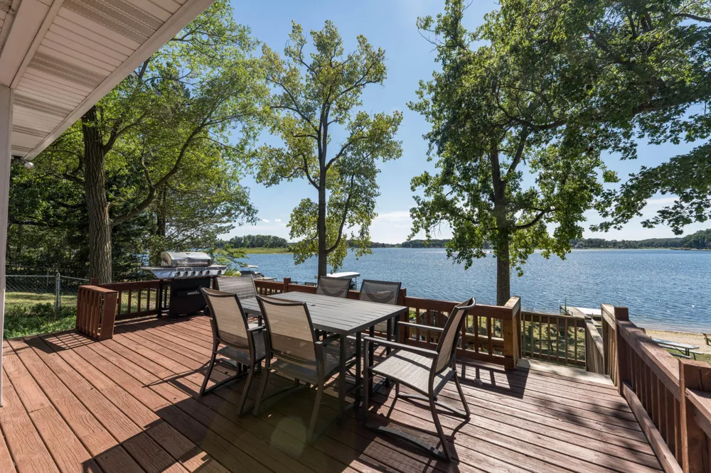 10790 Stoney Point Drive Prairieville Township, MI 49046