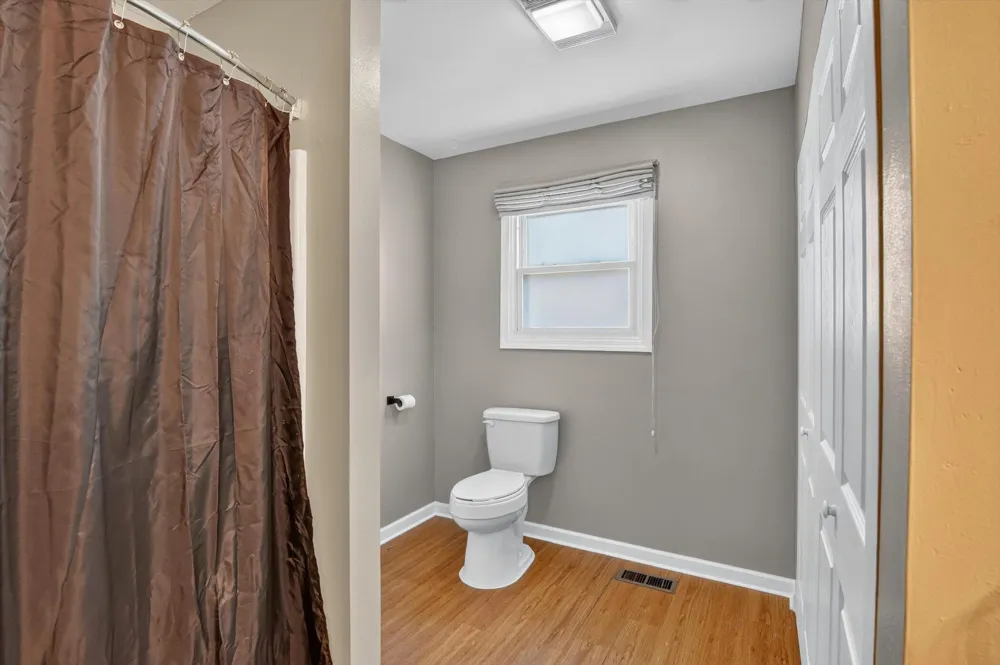 438 South Street Blissfield Township, MI 49228