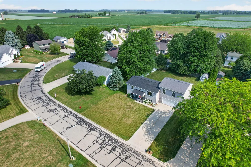 438 South Street Blissfield Township, MI 49228