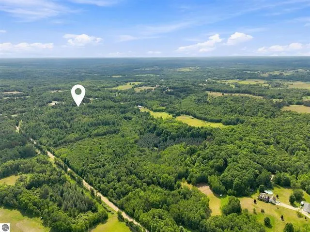 21222 21 Mile Road Burdell Township, MI 49688