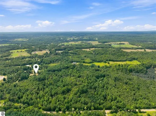 21222 21 Mile Road Burdell Township, MI 49688