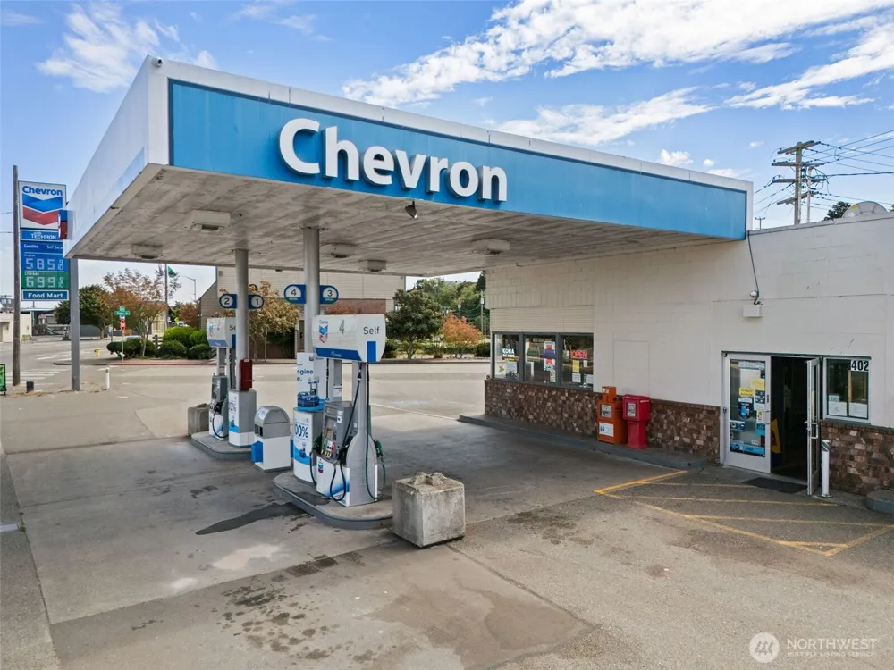 402 Marine Drive Port Angeles, WA 98363