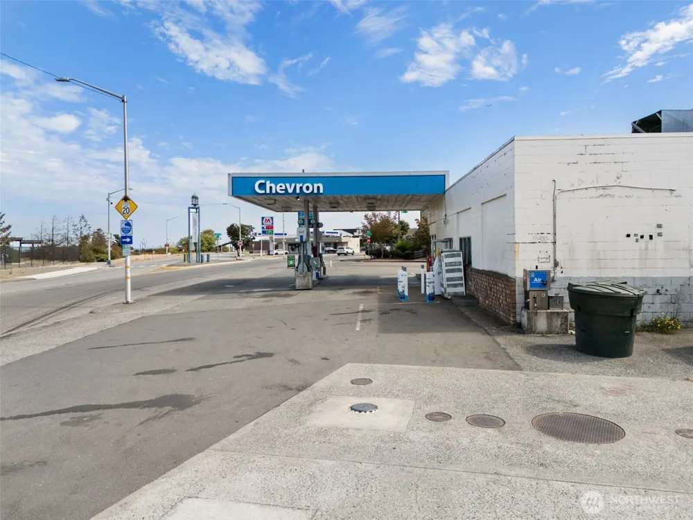402 Marine Drive Port Angeles, WA 98363