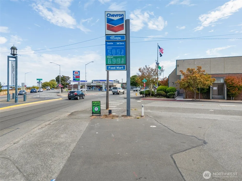 402 Marine Drive Port Angeles, WA 98363