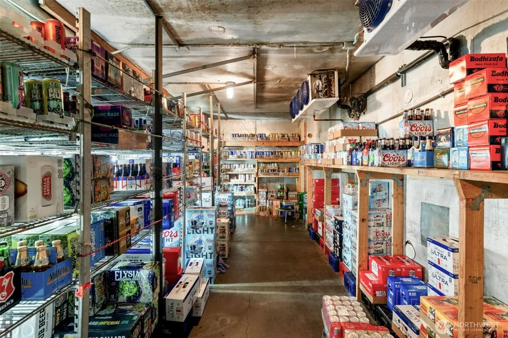 402 Marine Drive Port Angeles, WA 98363