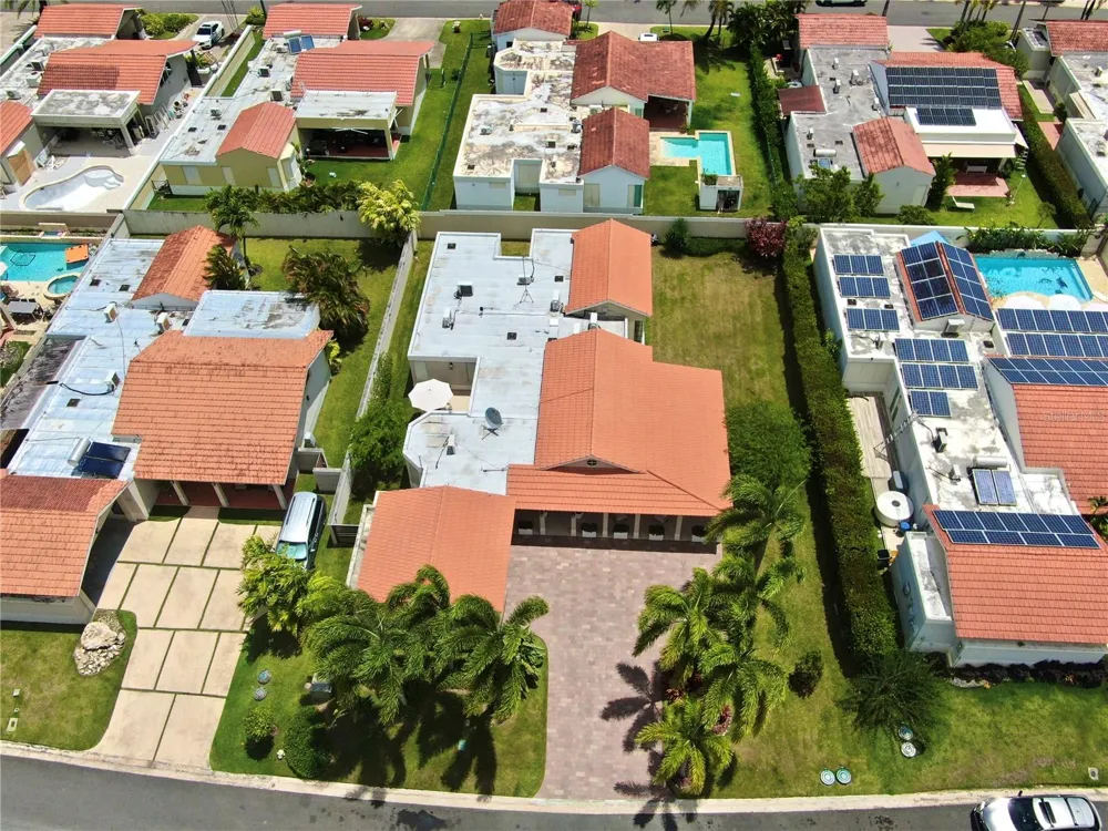 302 CAMINO DE LOS CEDROS Dorado, PR 00646