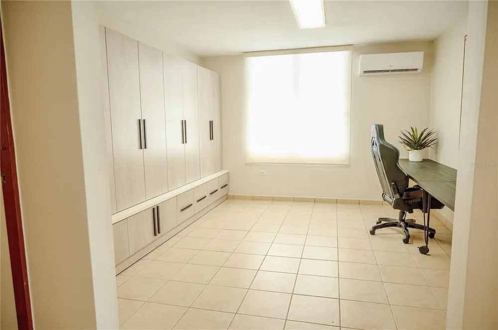 302 CAMINO DE LOS CEDROS Dorado, PR 00646