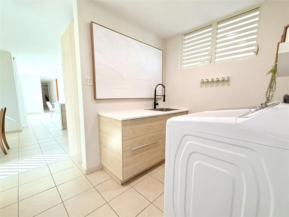 302 CAMINO DE LOS CEDROS Dorado, PR 00646