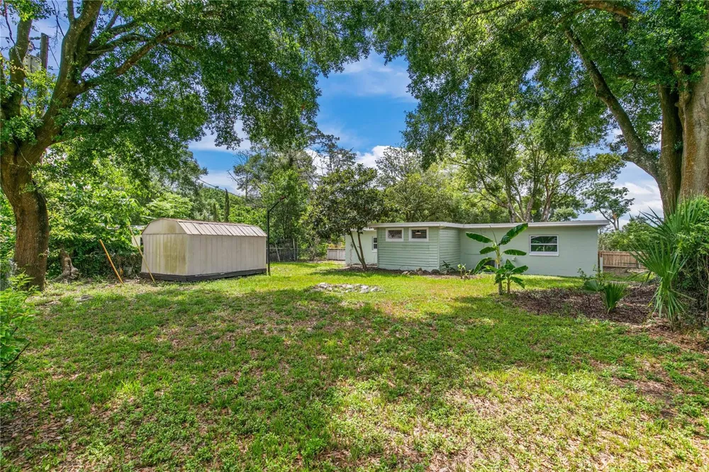 1435 EDEN DRIVE Apopka, FL 32703