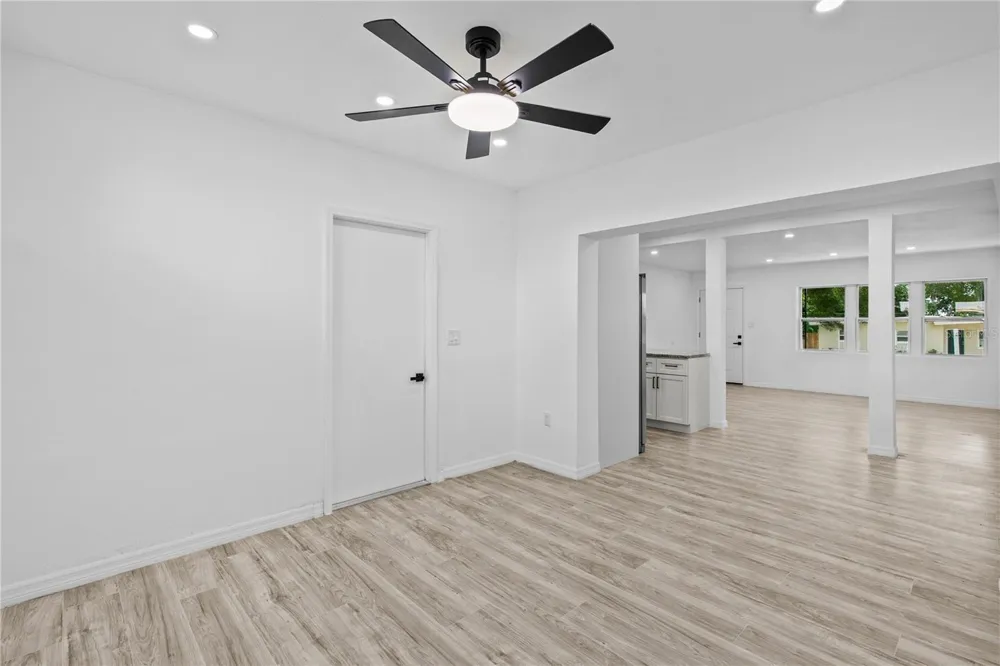 1435 EDEN DRIVE Apopka, FL 32703