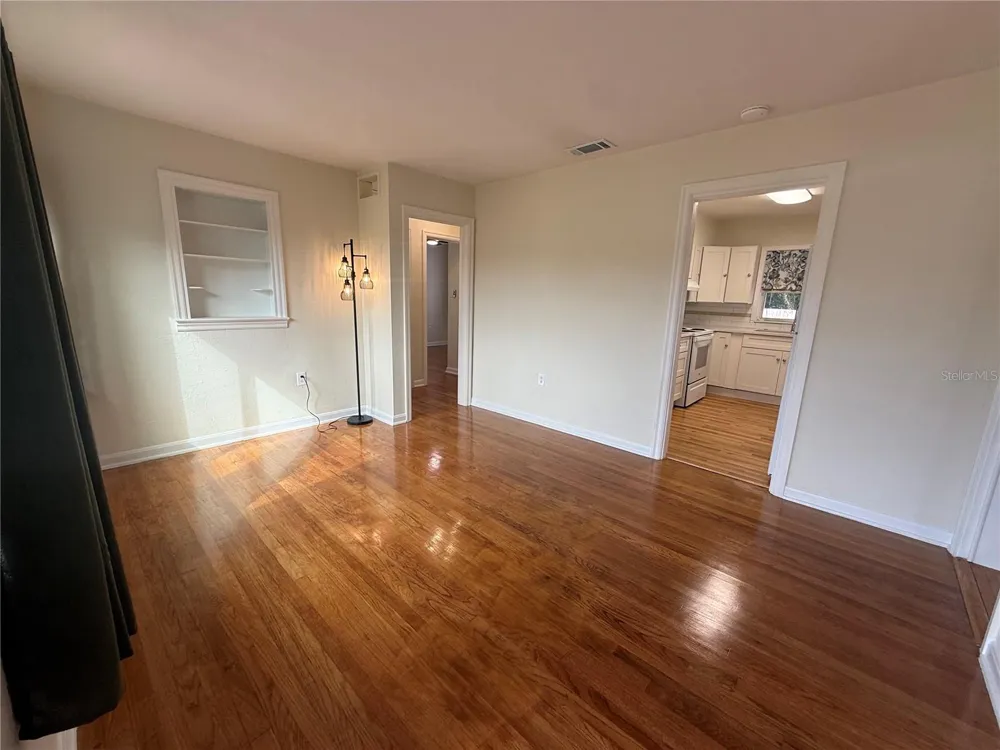 465 BRIARCLIFF AVENUE Eustis, FL 32726