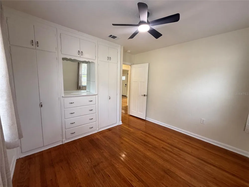 465 BRIARCLIFF AVENUE Eustis, FL 32726