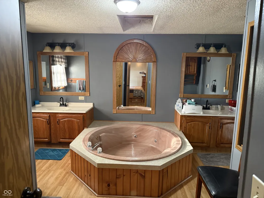 9972 E 500 ROAD Wilkinson, IN 46186