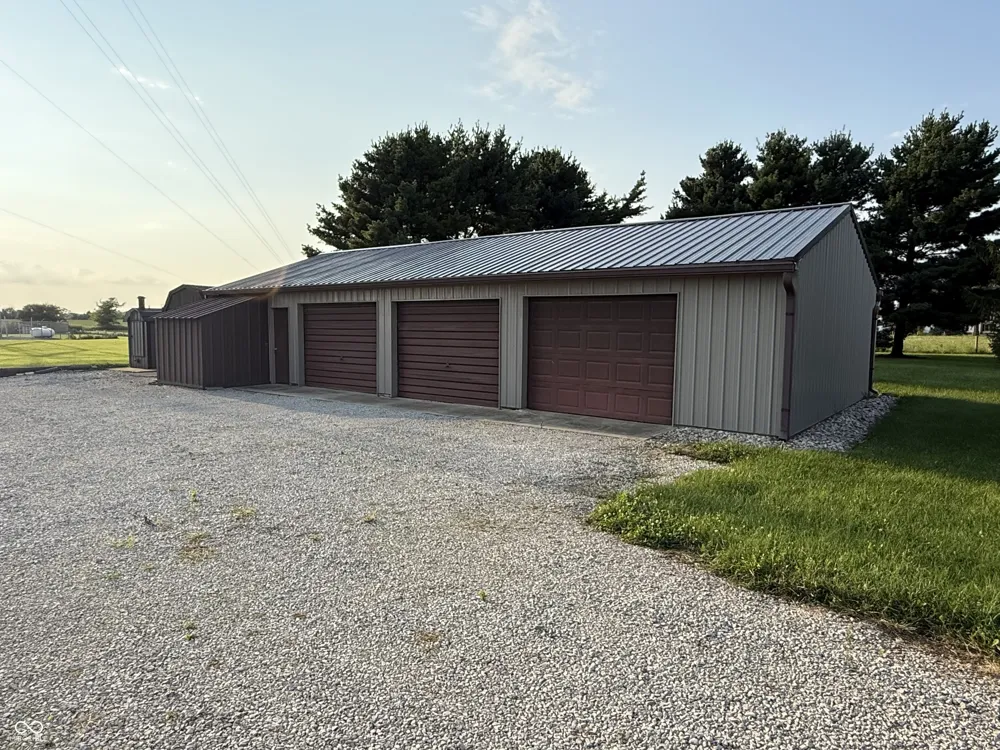 9972 E 500 ROAD Wilkinson, IN 46186