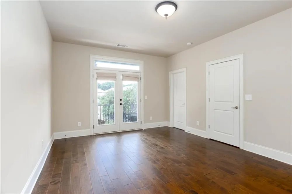 100 Batten Board Way Woodstock, GA 30189