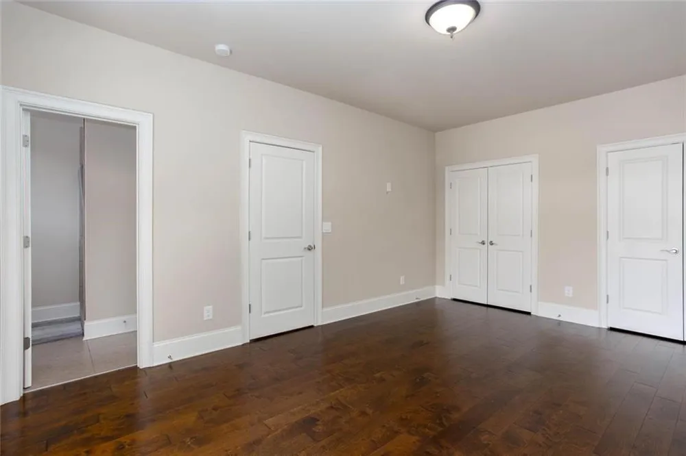 100 Batten Board Way Woodstock, GA 30189