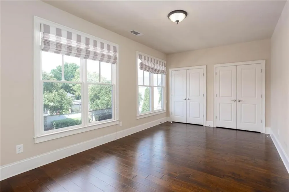 100 Batten Board Way Woodstock, GA 30189