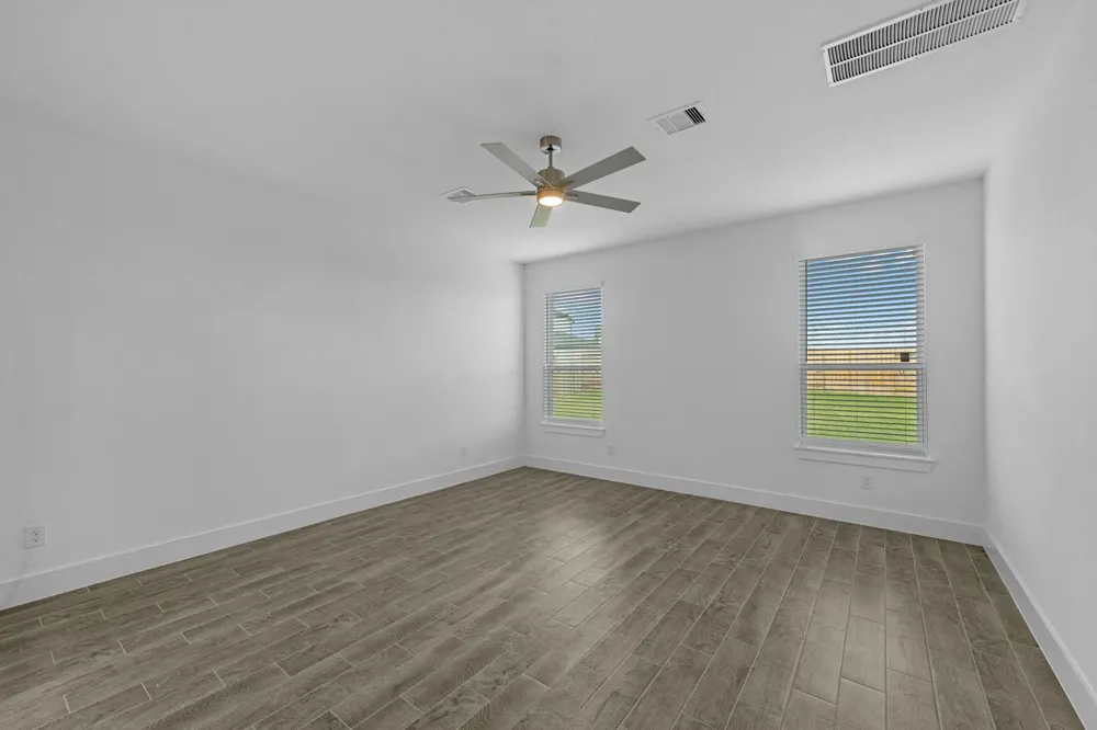 600 Juniper Heights Lane Waller, TX 77484