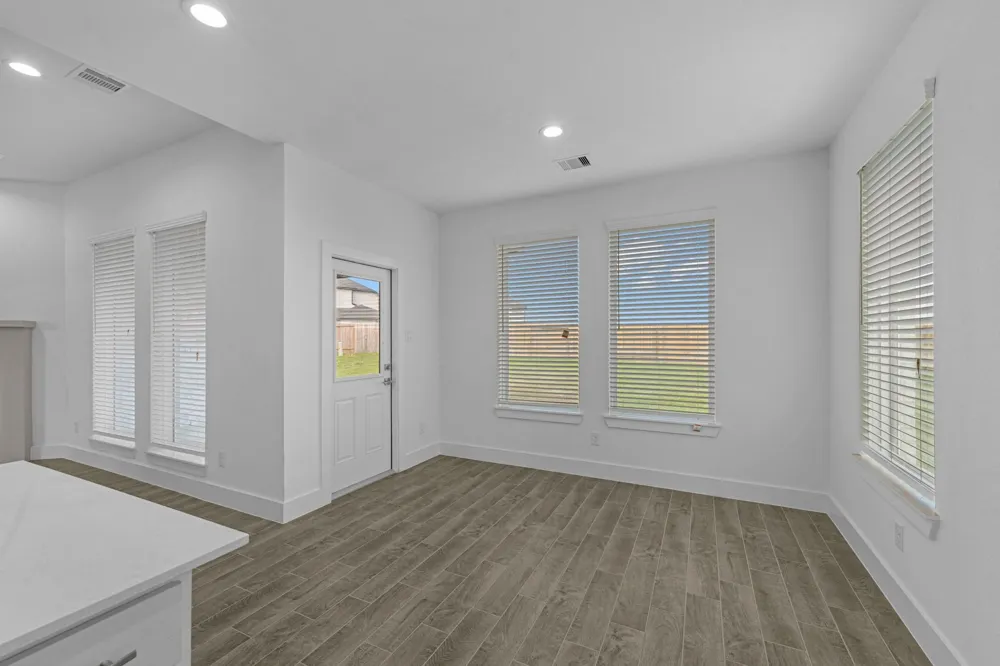 600 Juniper Heights Lane Waller, TX 77484
