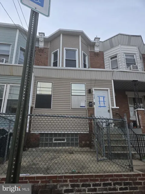 2139 CHURCH LANE