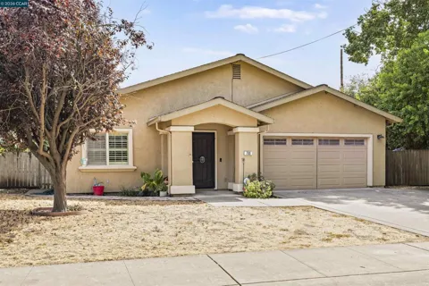 700 Pinedale Ave