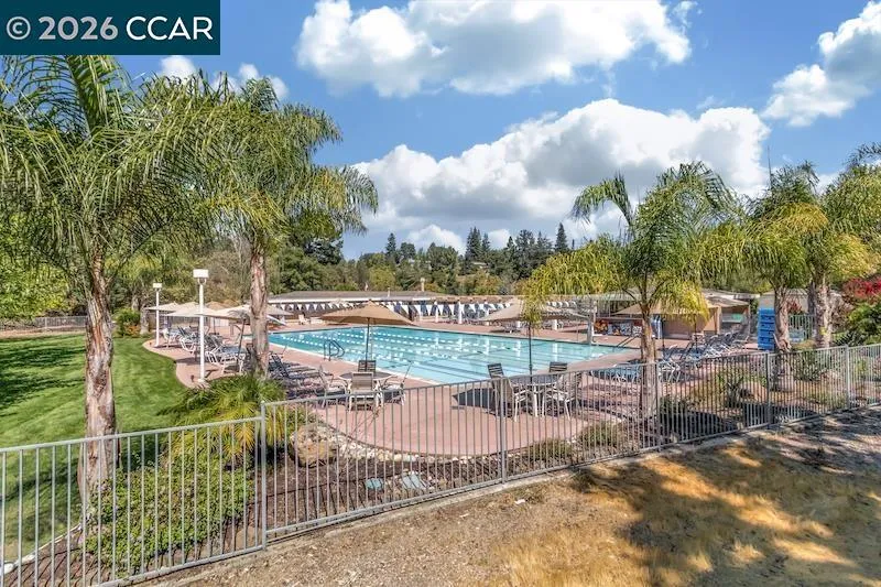 1457 Oakmont Drive #7 Walnut Creek, CA 94595