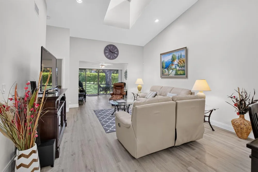 8347 Springlake Drive Boca Raton, FL 33496