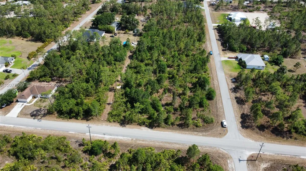 3007 E 10th St Lehigh Acres, FL 33972