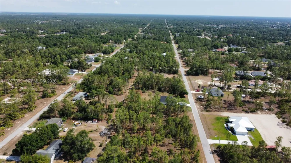 3007 E 10th St Lehigh Acres, FL 33972
