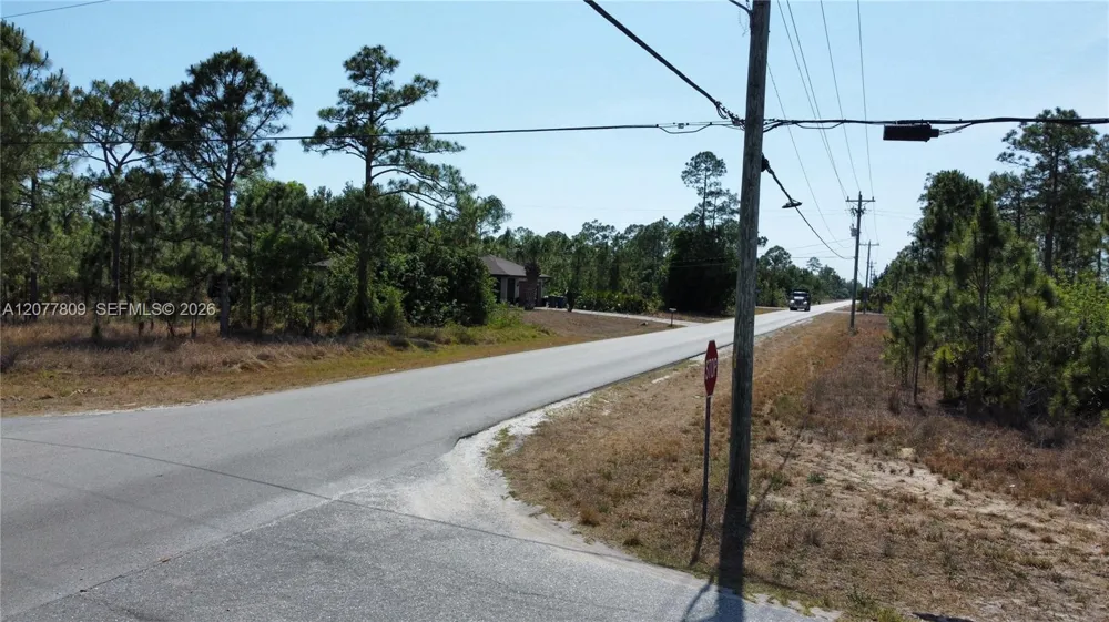 3007 E 10th St Lehigh Acres, FL 33972