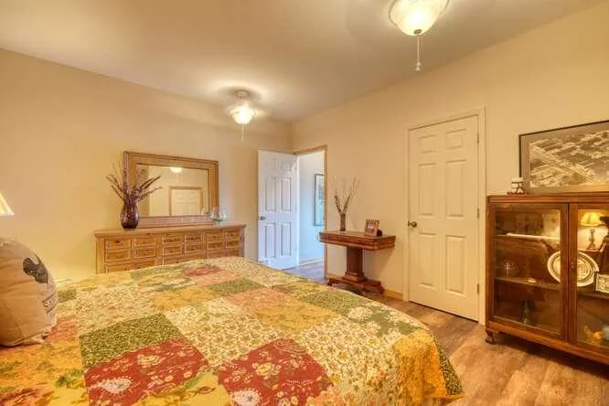 81 Grant Drive Brasstown, NC 28902