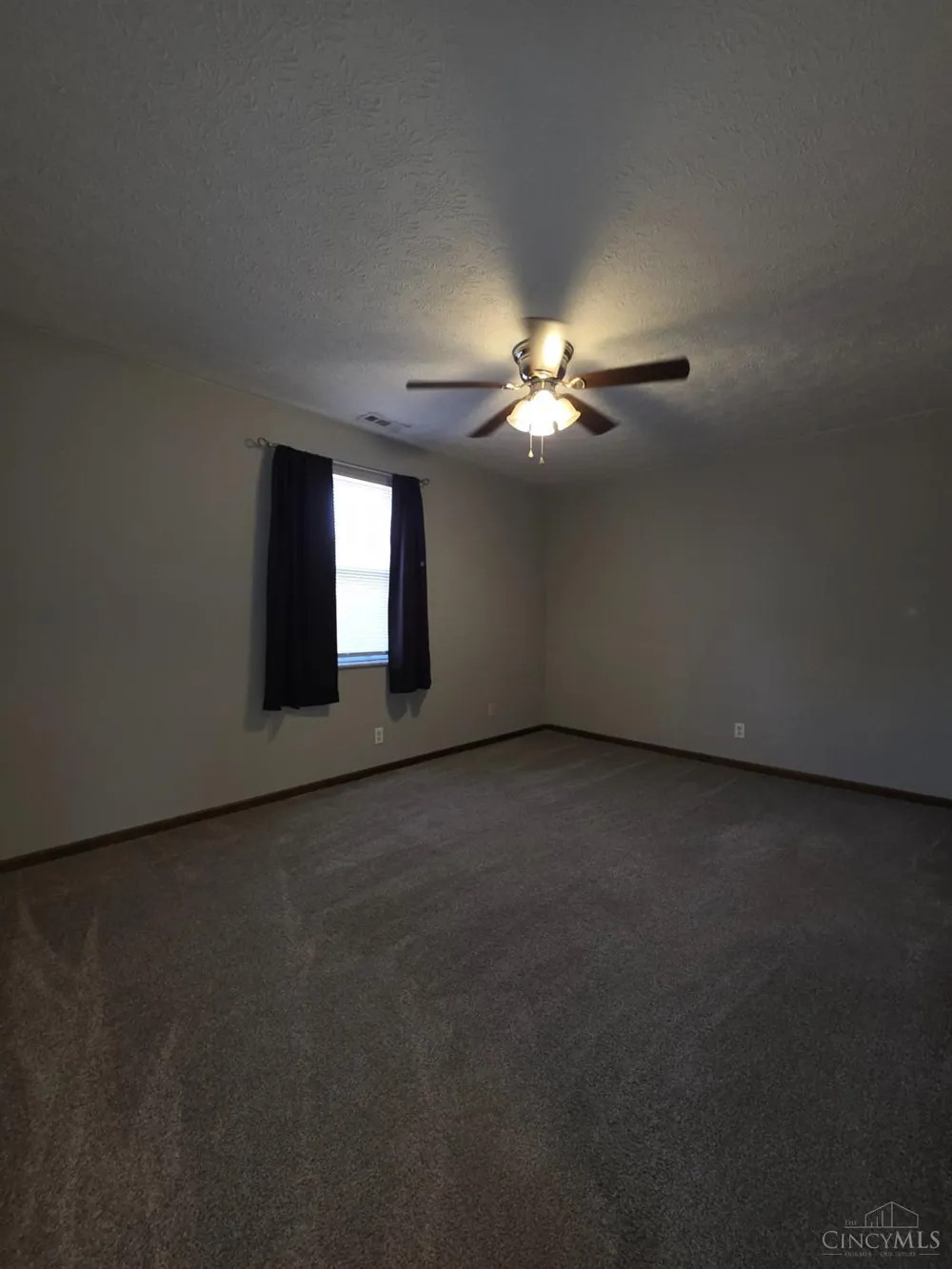 2050 Sunset Drive Hamilton, OH 45013
