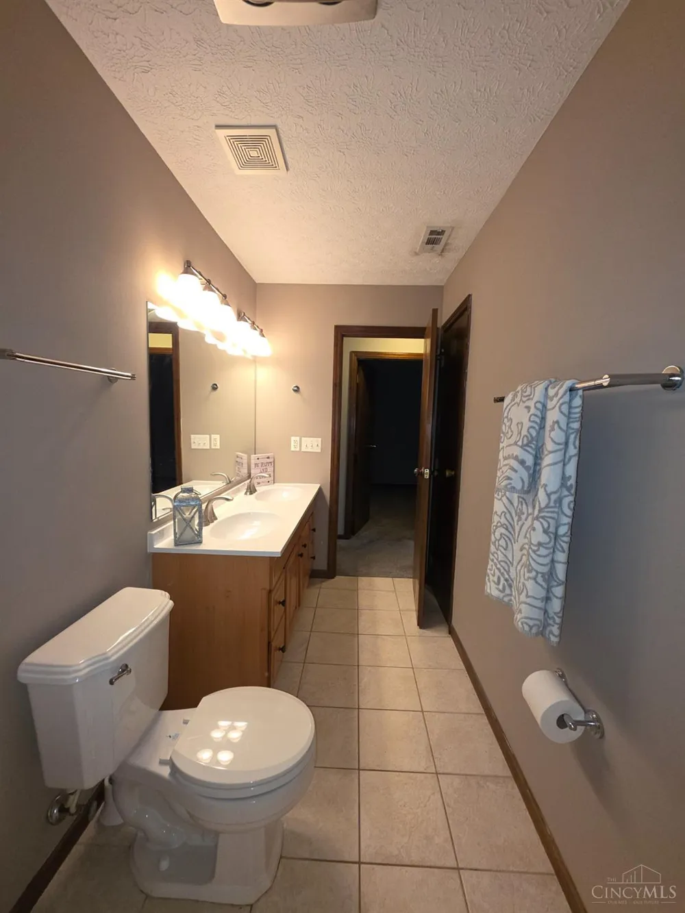 2050 Sunset Drive Hamilton, OH 45013