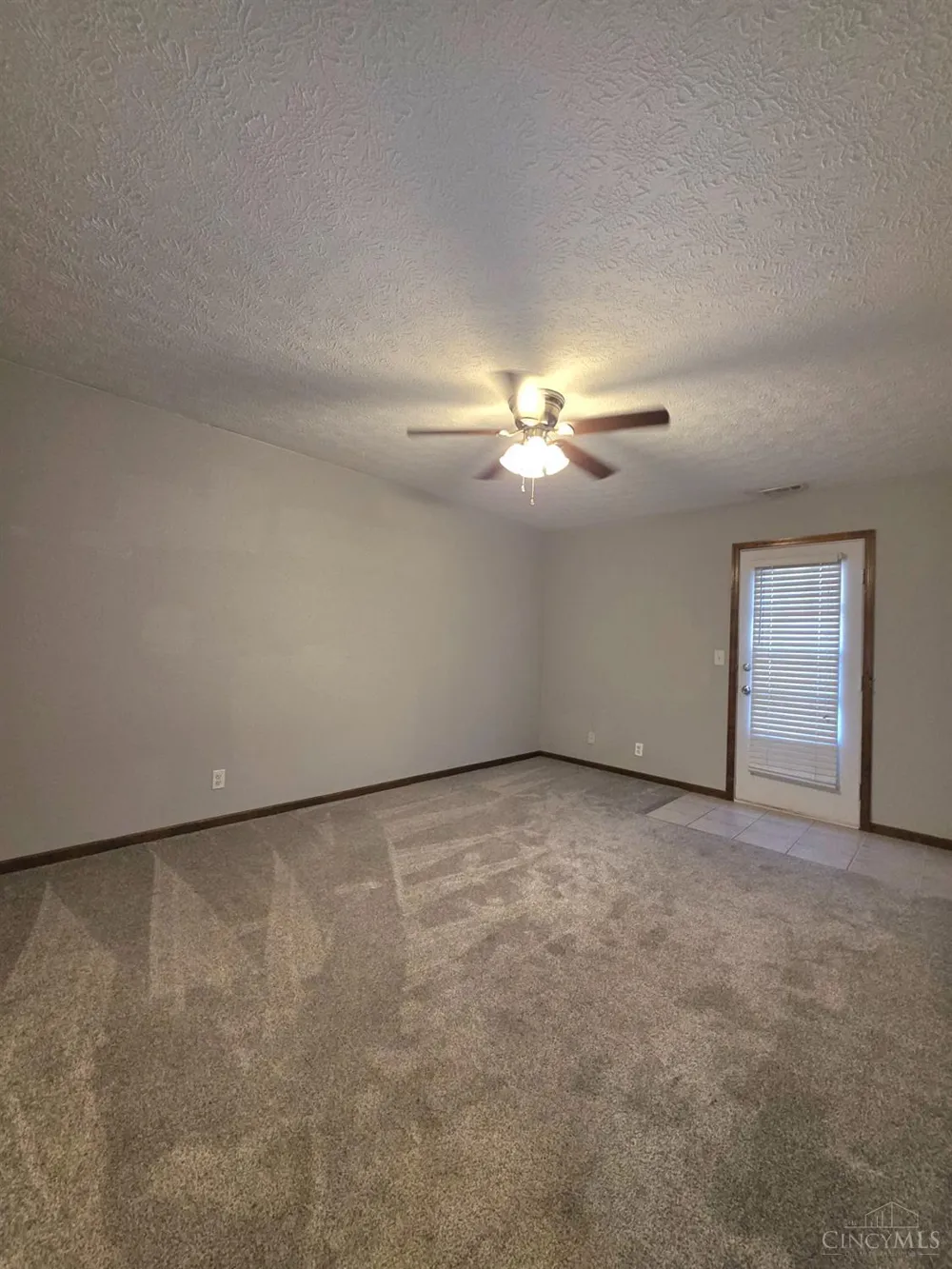 2050 Sunset Drive Hamilton, OH 45013