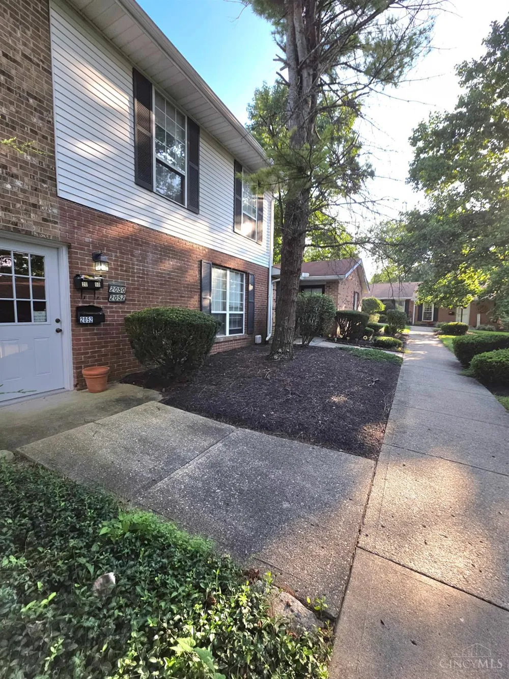 2050 Sunset Drive Hamilton, OH 45013