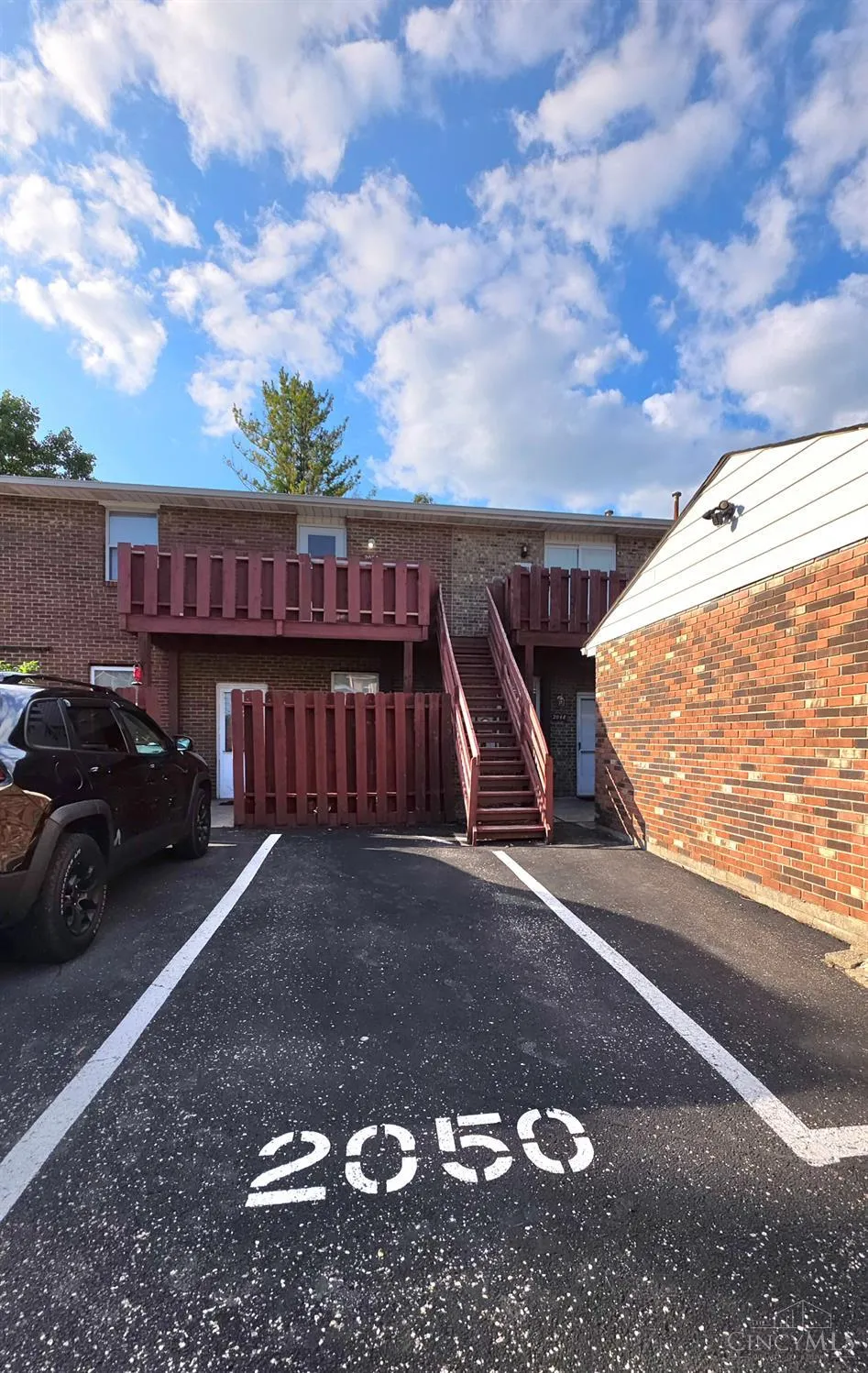 2050 Sunset Drive Hamilton, OH 45013