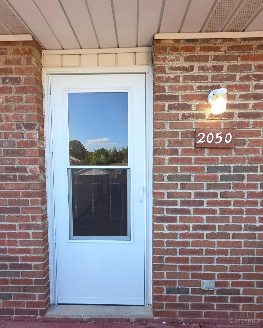 2050 Sunset Drive Hamilton, OH 45013
