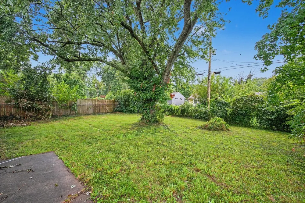 8633 Daly Road Springfield, OH 45231