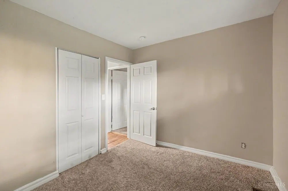 8633 Daly Road Springfield, OH 45231