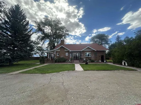 3165 Highway 160 E