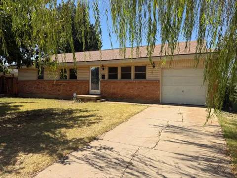 3300 MARION STREET