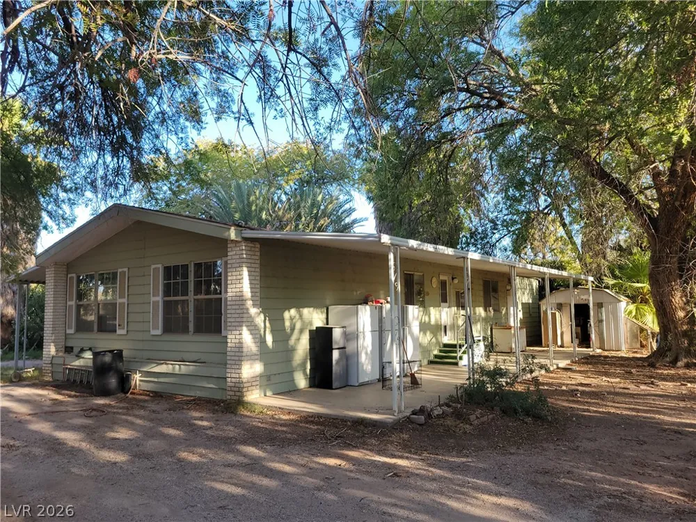 220 S Andersen Street Overton, NV 89040