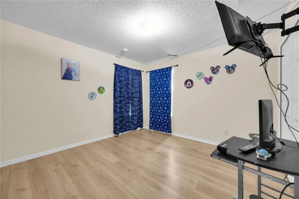 655 MONTARA DRIVE Davenport, FL 33897