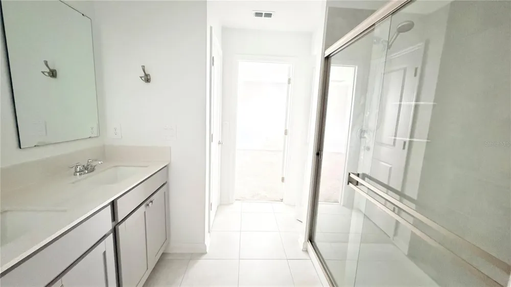 1033 WATERFALL BOULEVARD Davenport, FL 33837