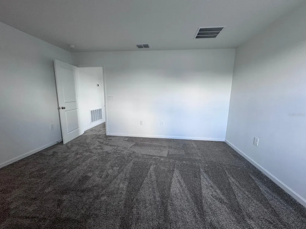 1033 WATERFALL BOULEVARD Davenport, FL 33837