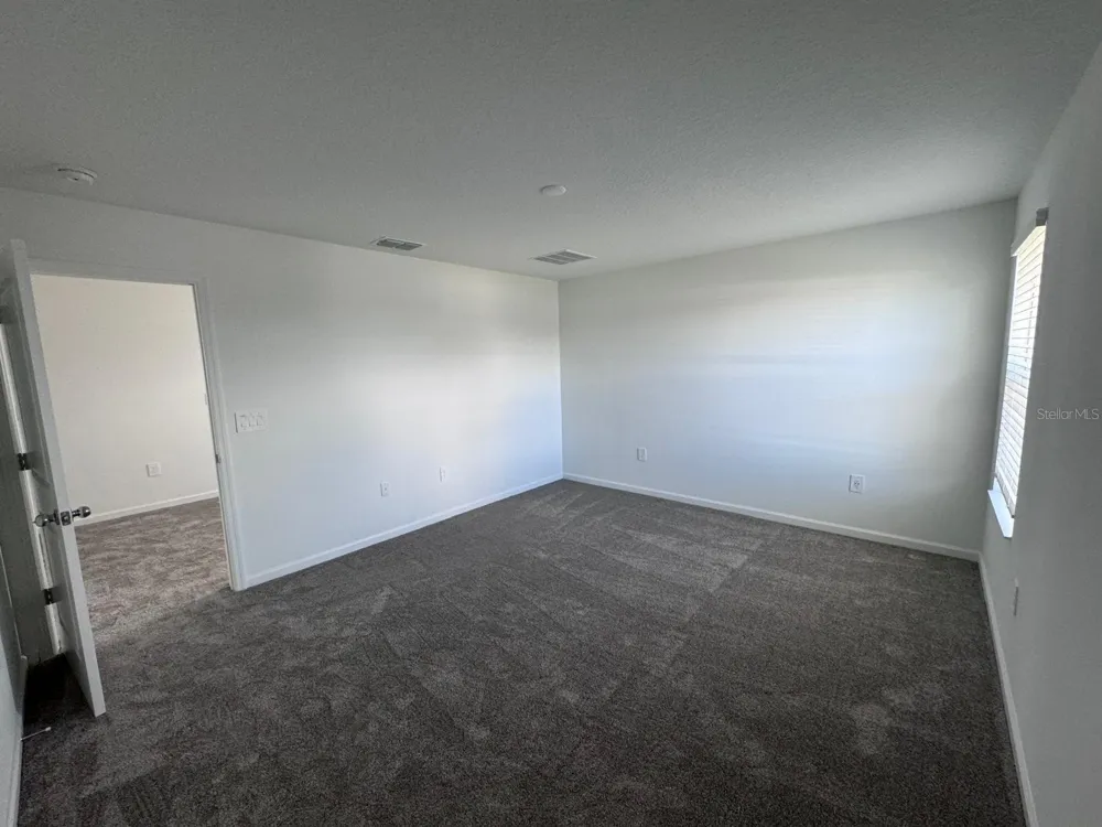 1033 WATERFALL BOULEVARD Davenport, FL 33837