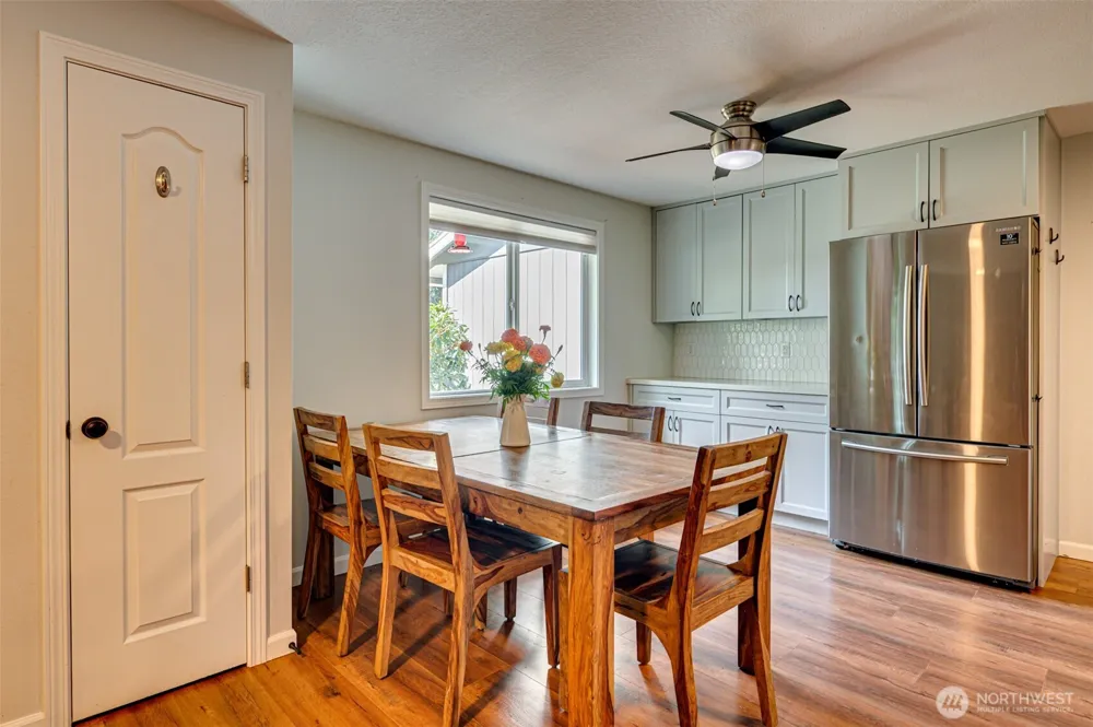12710 NE 37th Street Vancouver, WA 98682