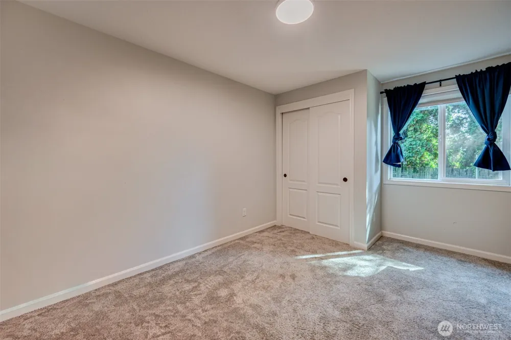 12710 NE 37th Street Vancouver, WA 98682